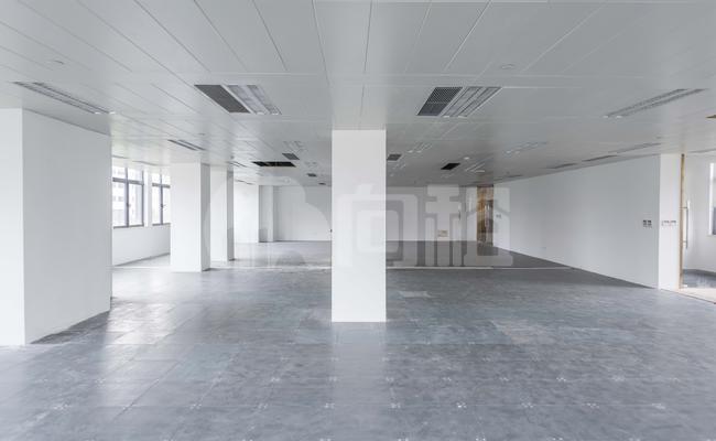 高和云峰写字楼 508m²办公室 4.86元/m²/天 毛坯