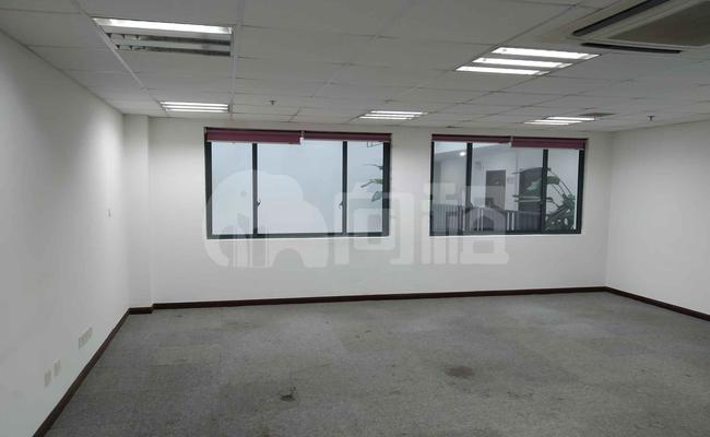 爱建创业园 85m²办公室 3元/m²/天 简单装修