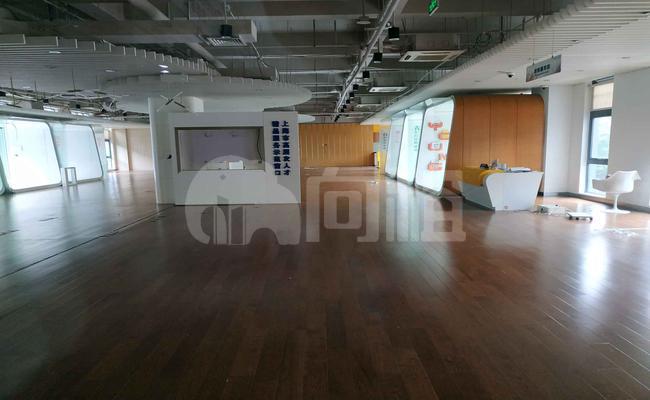 浦东国际人才城 1599m²办公室 3.4元/m²/天 简单装修