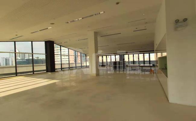 徐汇base写字楼 321m²办公室 5.85元/m²/天 简单装修