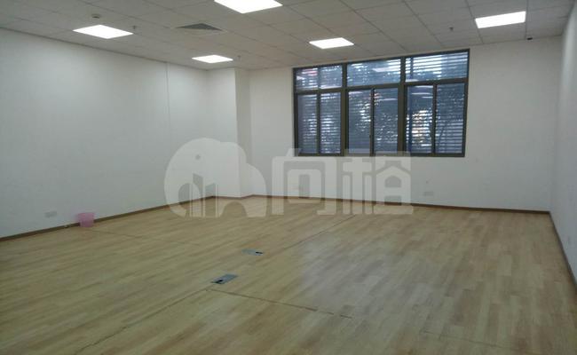 中观产业园 115m²办公室 2.9元/m²/天 精品装修