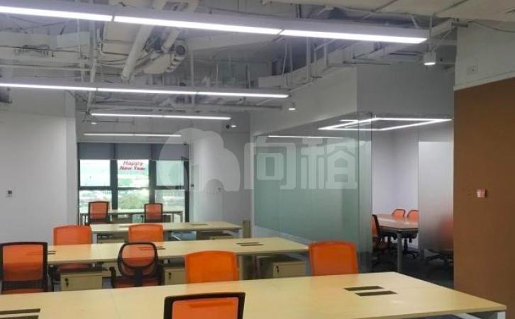 大众金融大厦 89m²办公室 4元/m²/天 中等装修