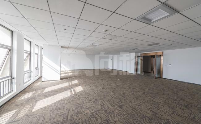 嘉壹智汇 246m²办公室 1.3元/m²/天 简单装修