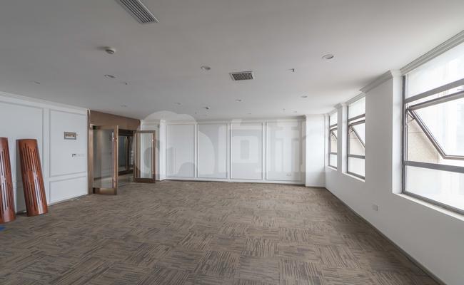 嘉壹智汇 143m²办公室 1.3元/m²/天 简单装修