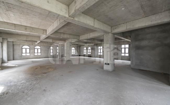 嘉壹智汇 1718m²办公室 2.1元/m²/天 简单装修