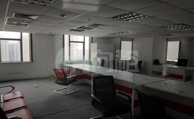 钦汇园 230m²办公室 3元/m²/天 中等装修