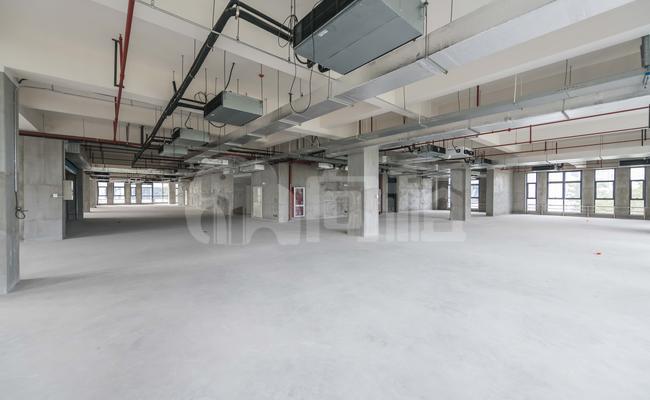 上海浦东软件园三林园 1200m²办公室 3.4元/m²/天 简单装修