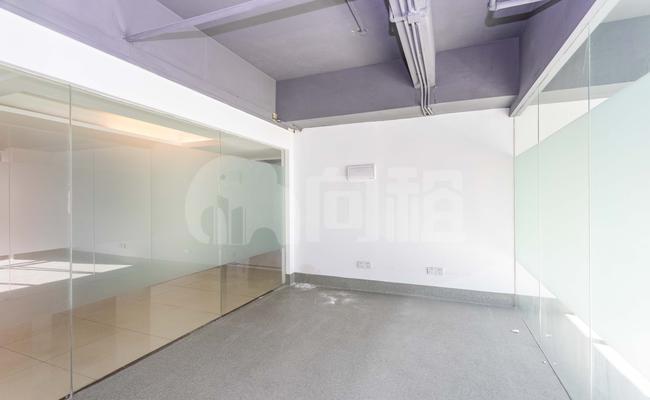 雍和创智广场 116m²办公室 2.9元/m²/天 简单装修