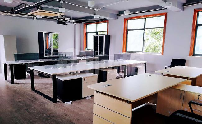 海丰商务楼 60m²办公室 2.4元/m²/天 精品装修