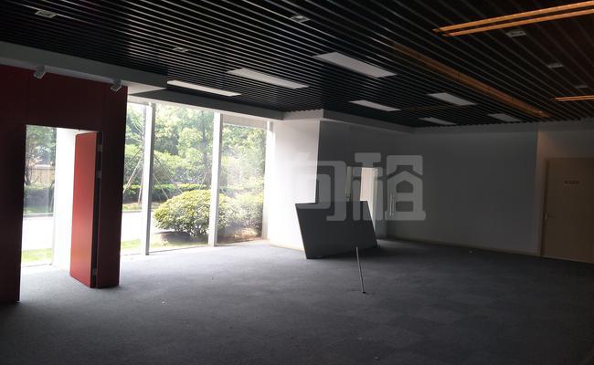 赢嘉广场 420m²办公室 3.4元/m²/天 中等装修