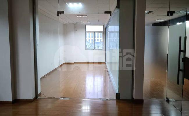 福克斯（春申路店） 183m²办公室 2.2元/m²/天 简单装修