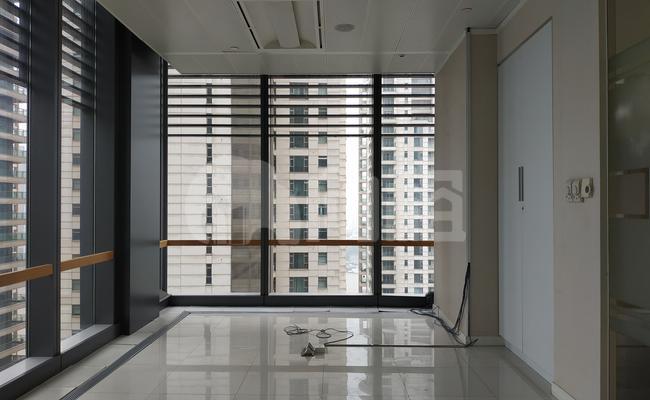 东亚银行金融大厦写字楼 388m²办公室 8.01元/m²/天 精品装修