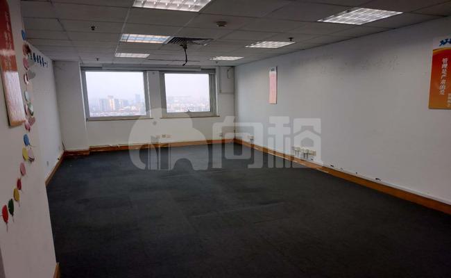 浦东民航大厦 113m²办公室 3.4元/m²/天 简单装修