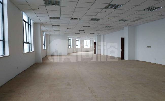 涛飞国际广场 333m²办公室 3.1元/m²/天 简单装修