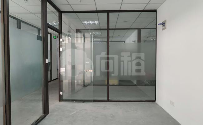 莘智创业基地 24m²办公室 4.6元/m²/天 精品装修
