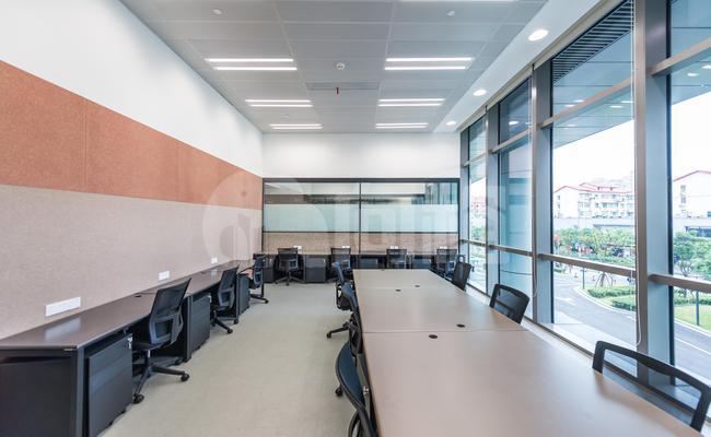 浦东世纪大都会 WeWork 215m²共享办公 精品装修