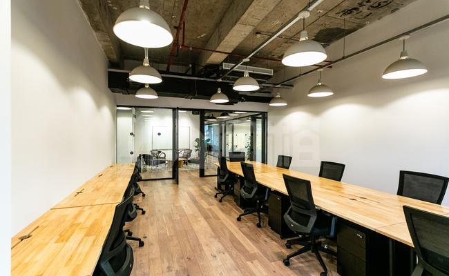 北岸长风 WeWork 65m²共享办公 精品装修