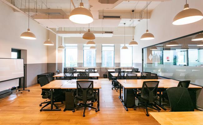 远洋商业广场 WeWork 150m²共享办公 精品装修