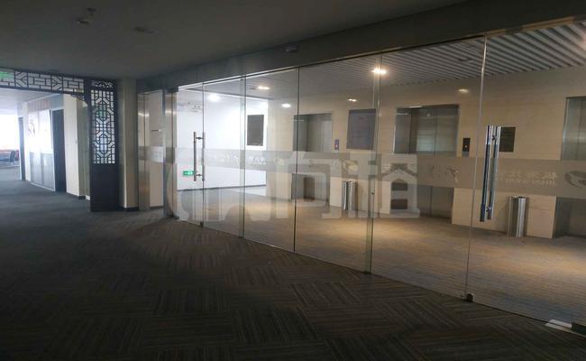 胜富仁大厦 1100m²办公室 4.4元/m²/天 精品装修