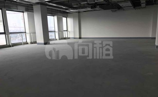 888车联空间 75m²办公室 2.8元/m²/天 简单装修