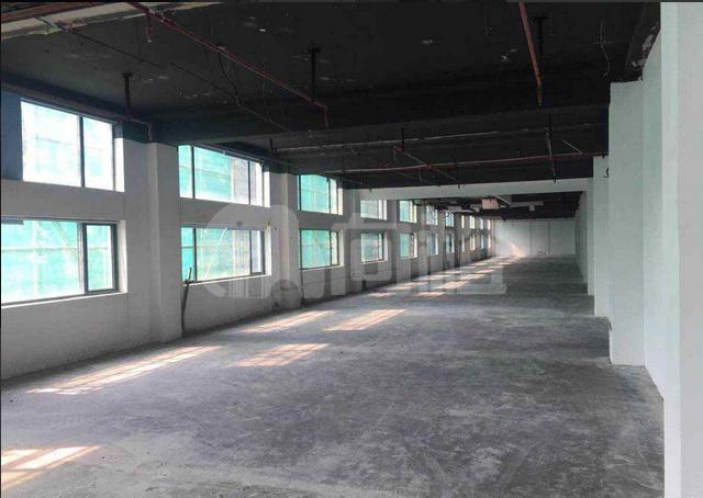 上海联合数字内容产业基地 3008m²办公室 3.8元/m²/天 中等装修