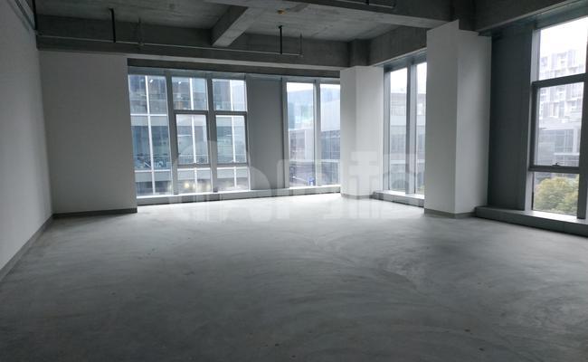 吴泾宝龙广场 268m²办公室 2.1元/m²/天 毛坯
