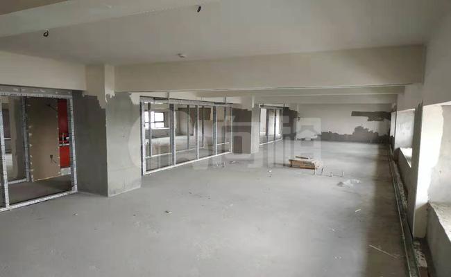 上海建筑科技产业园 31m²办公室 2.1元/m²/天 毛坯