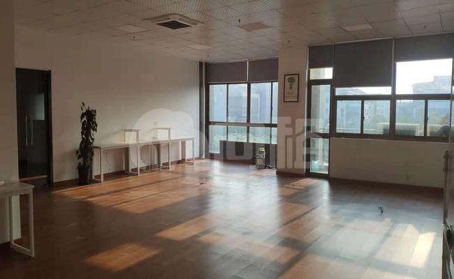 喜讯工业园 342m²办公室 1.7元/m²/天 精品装修