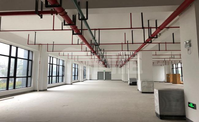 桂平路315 1500m²办公室 4.6元/m²/天 简单装修