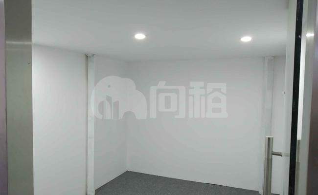 S569上海服装数字化创意园 110m²办公室 3.3元/m²/天 简单装修