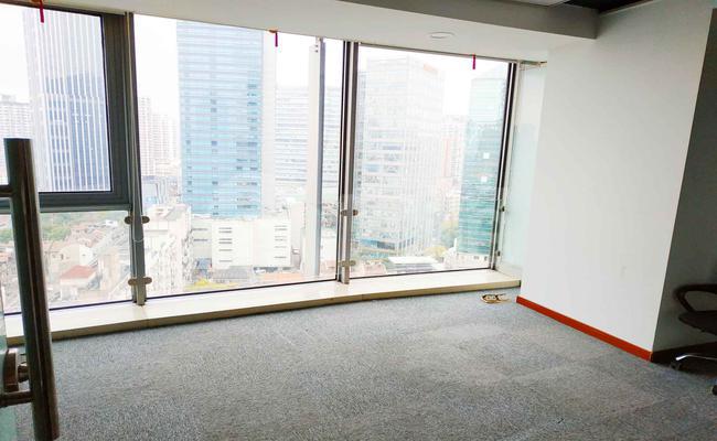 海泰国际大厦 140m²办公室 3.8元/m²/天 中等装修
