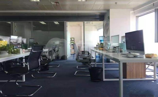 BHC中环中心 230m²办公室 3.3元/m²/天 中等装修